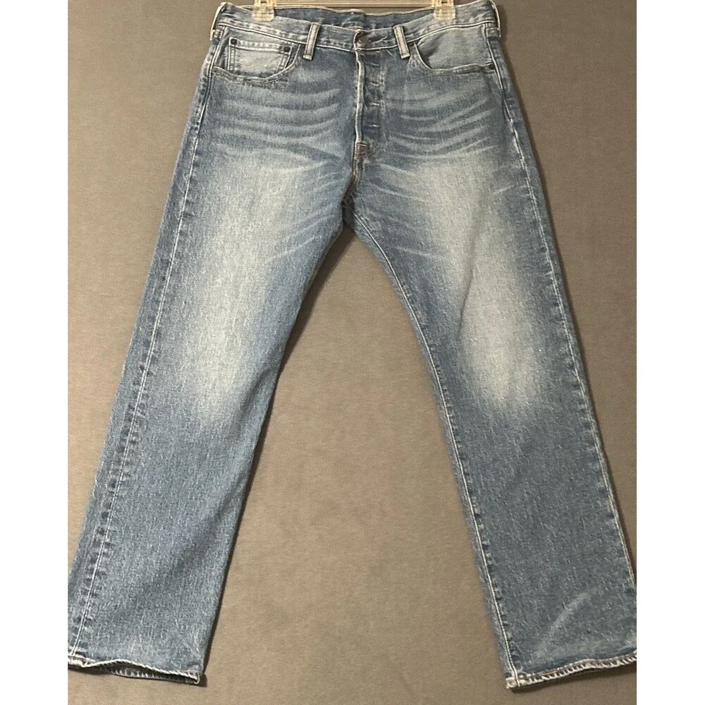 Levi's 501 Original Fit Men's Jeans Button Fly Sz 32 X 29